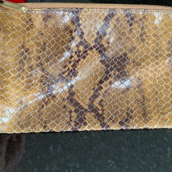 MICHAEL KORS - Gold studded python leather clutch - Picture 5 of 6